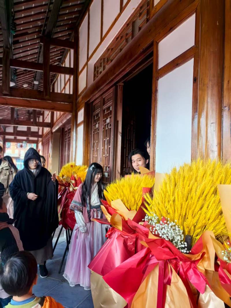 沉浸赋能：青龙景区演艺的差异化突围之路